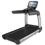 Life Fitness 95T Elevation Treadmill Discover SE